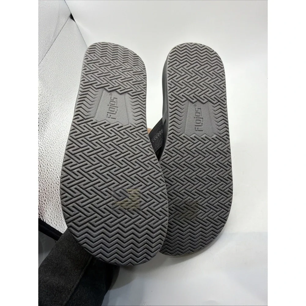 Flojos Mens Black Sandals  Flip Flop Shoes‎ Memory Foam Water-Resistant size 9